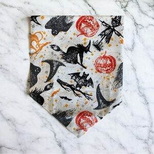 DOG Bandana - Halloween Scene - Size L Large